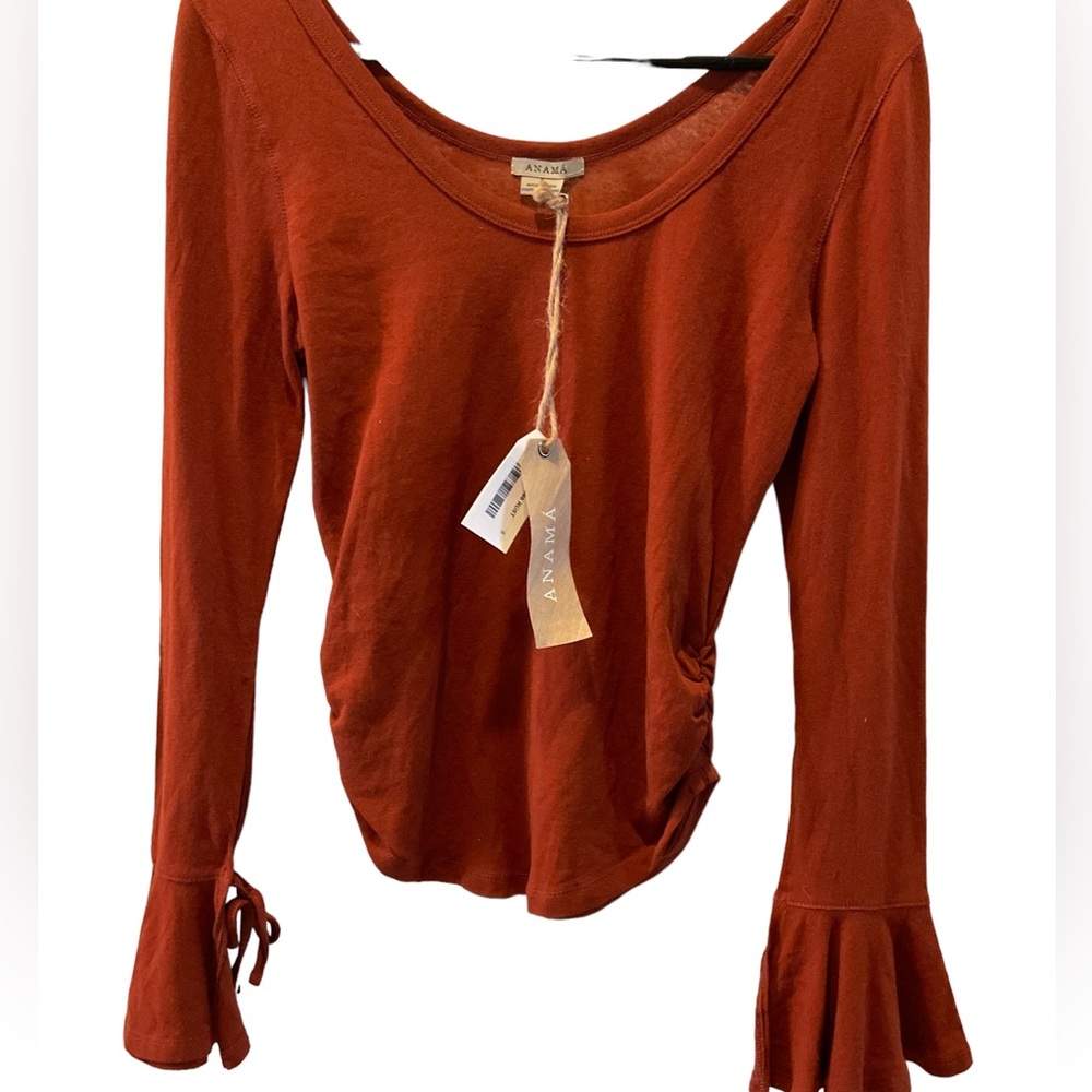 NWT ANAMA Top